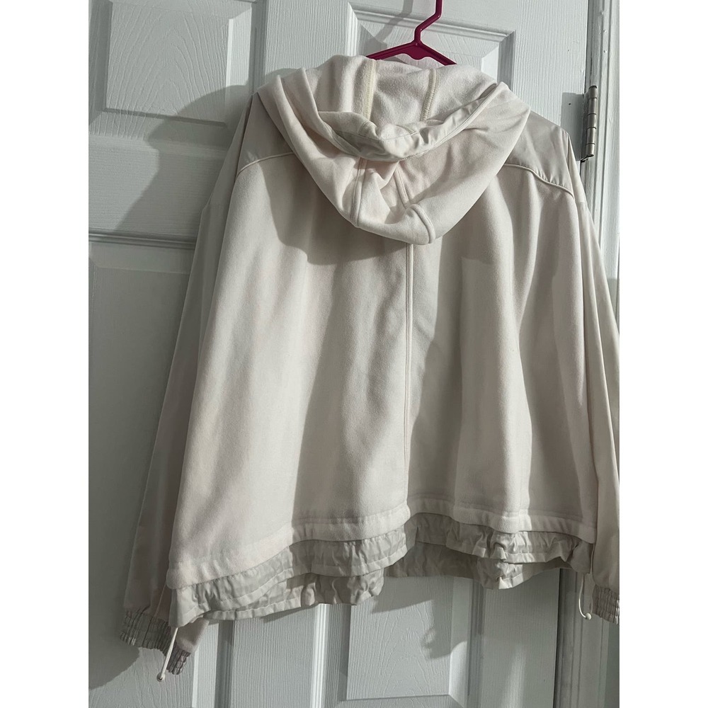Athleta white cream jacket size medium soft jacket with pockets - Picture 7 of 14
